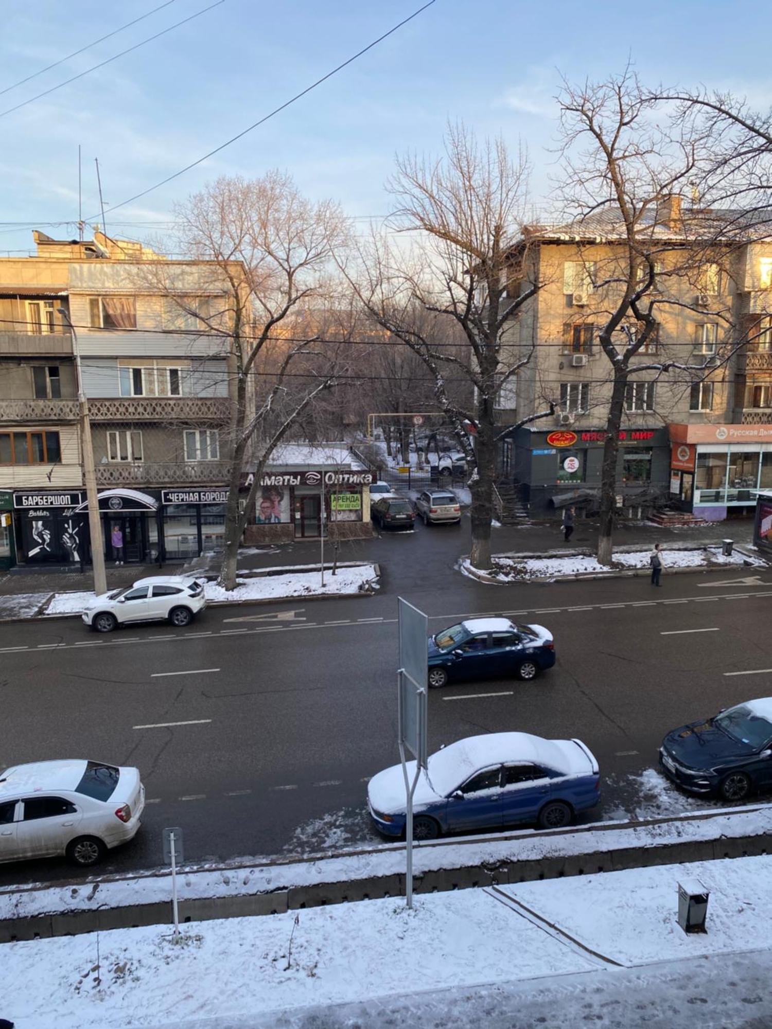 Прекрасная Квартира На Арбате В Алматы المظهر الخارجي الصورة